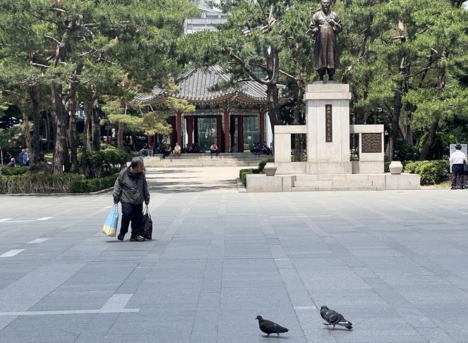 현재의 탑골공원